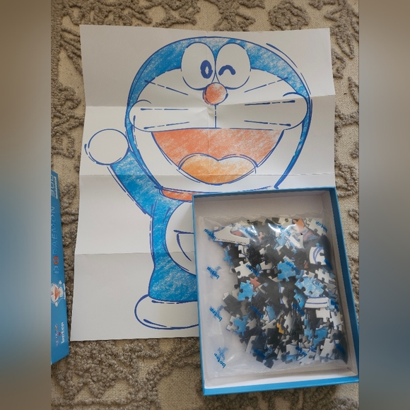 Doraemon puzzle- 300pc - Picture 2 of 2
